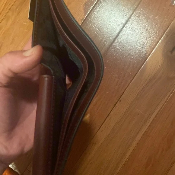 NWT Michael Kors Billfold saffiano Leather Wallet with coin pouch OXBLOOD color - Picture 4 of 6